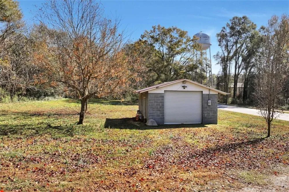 111 College Avenue Canon, GA 30520
