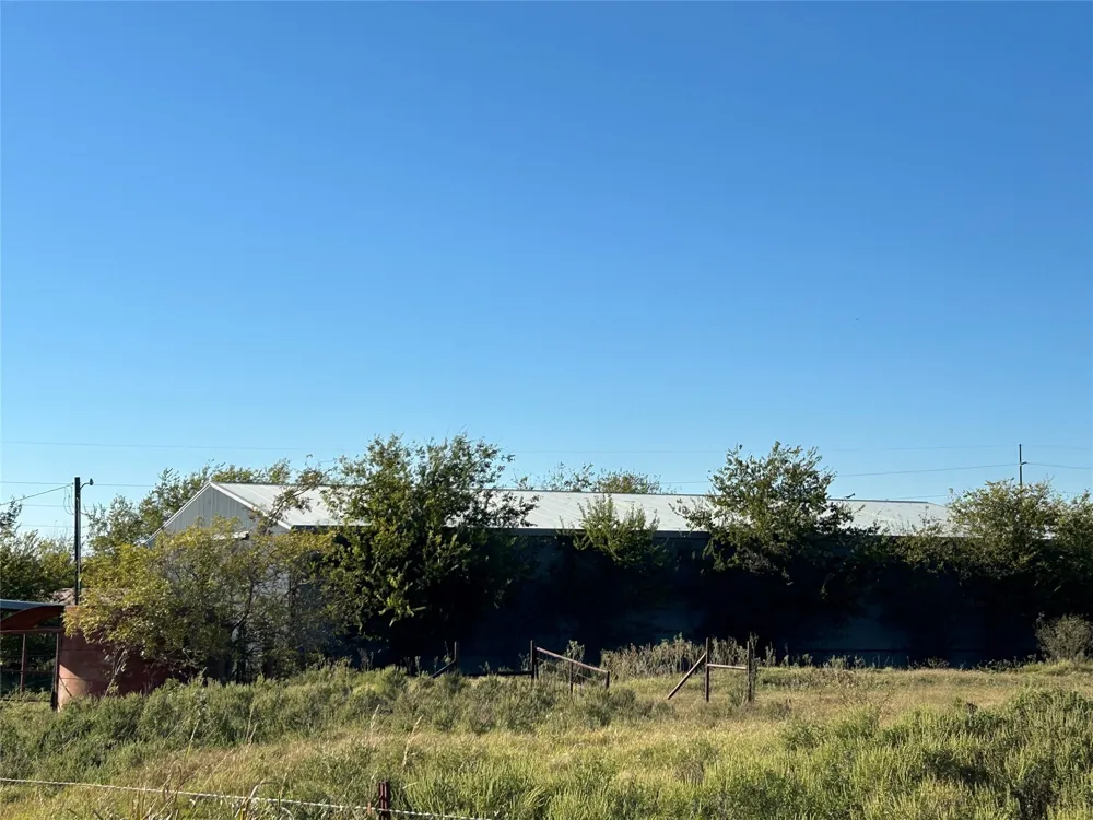 2012 Cuba Road Bridgeport, TX 76426