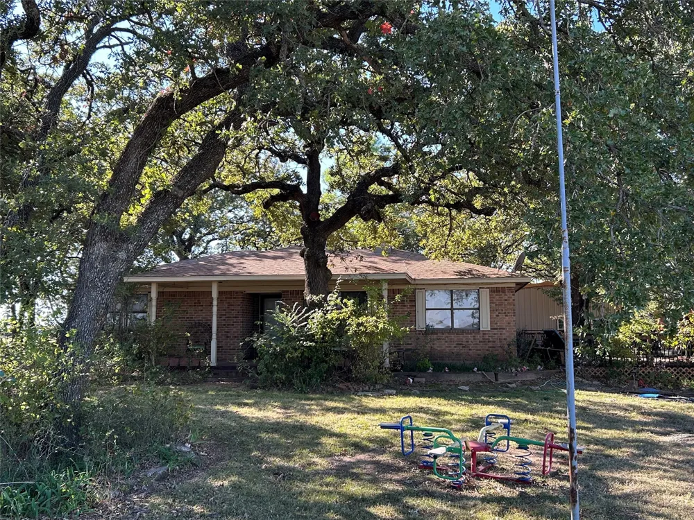 2012 Cuba Road Bridgeport, TX 76426