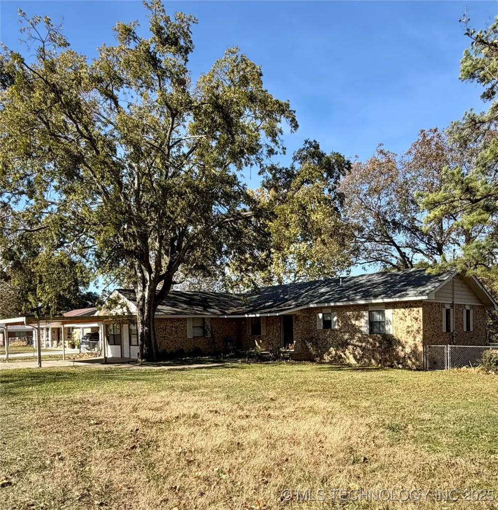 402 S Cowley Avenue Coalgate, OK 74538
