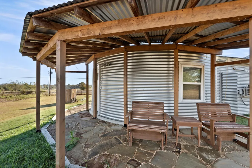 26759 Highway 90 Bedias, TX 77831