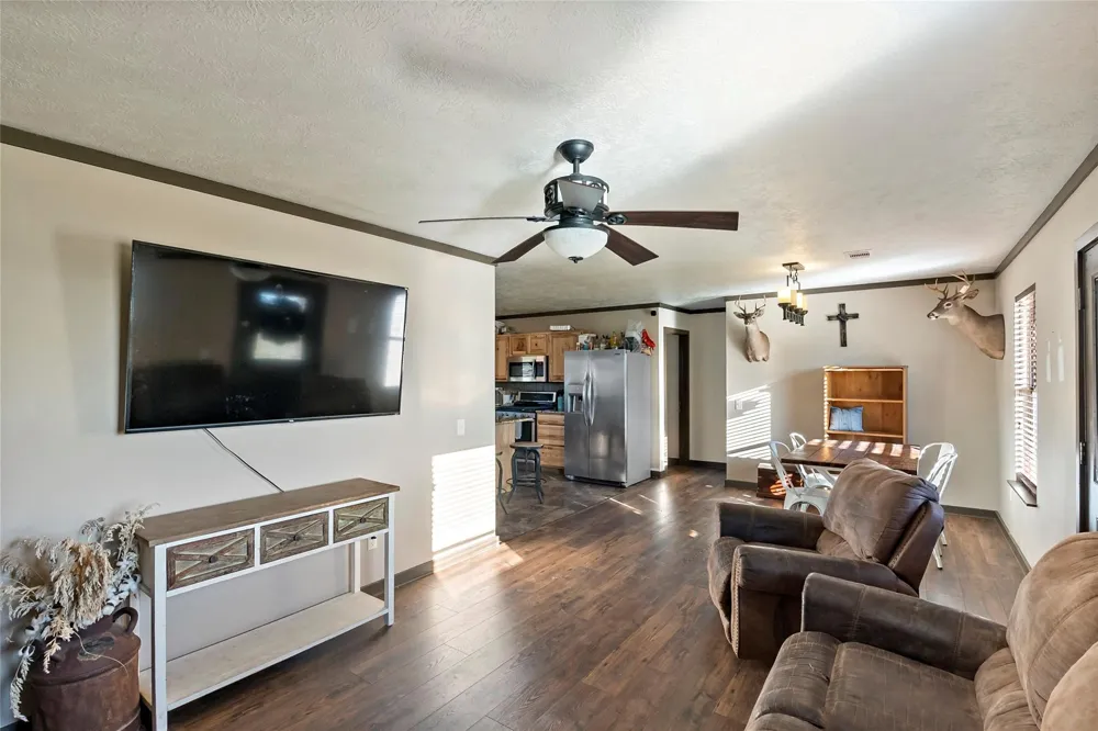 26759 Highway 90 Bedias, TX 77831