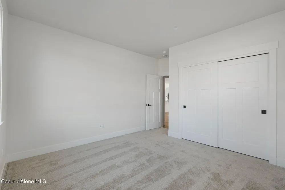 2057 S Aspen Way Sandpoint, ID 83864