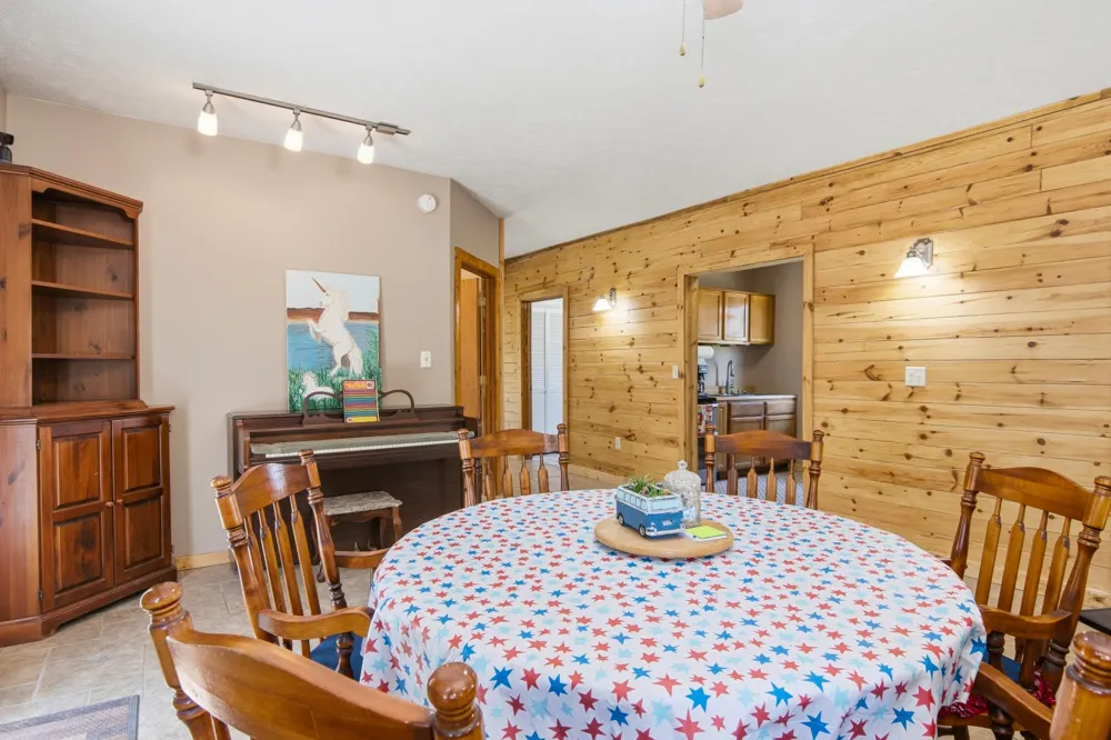5935 Greenleaf Lane Blair Township, MI 49637