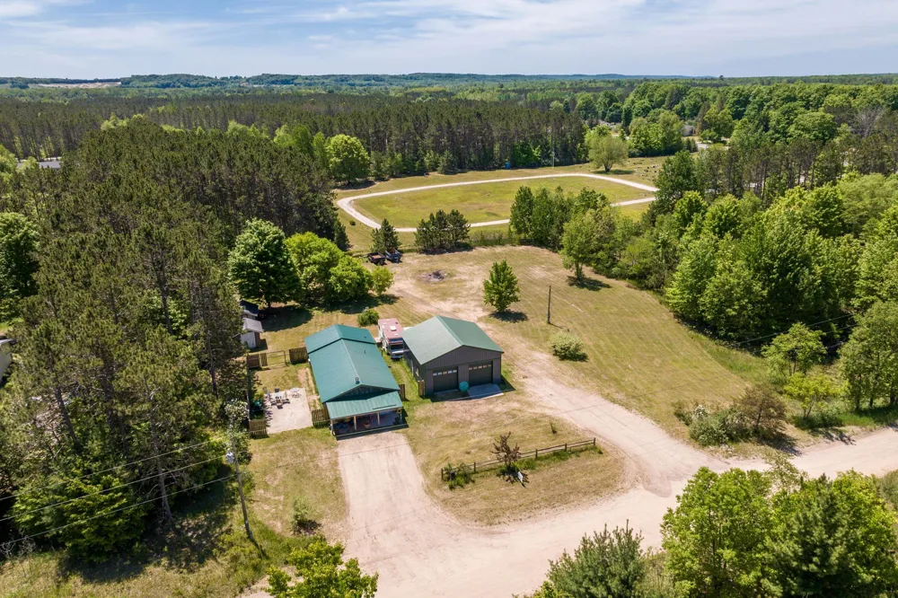 5935 Greenleaf Lane Blair Township, MI 49637