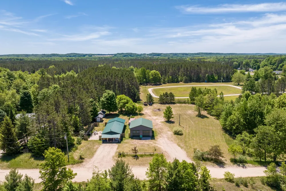 5935 Greenleaf Lane Blair Township, MI 49637