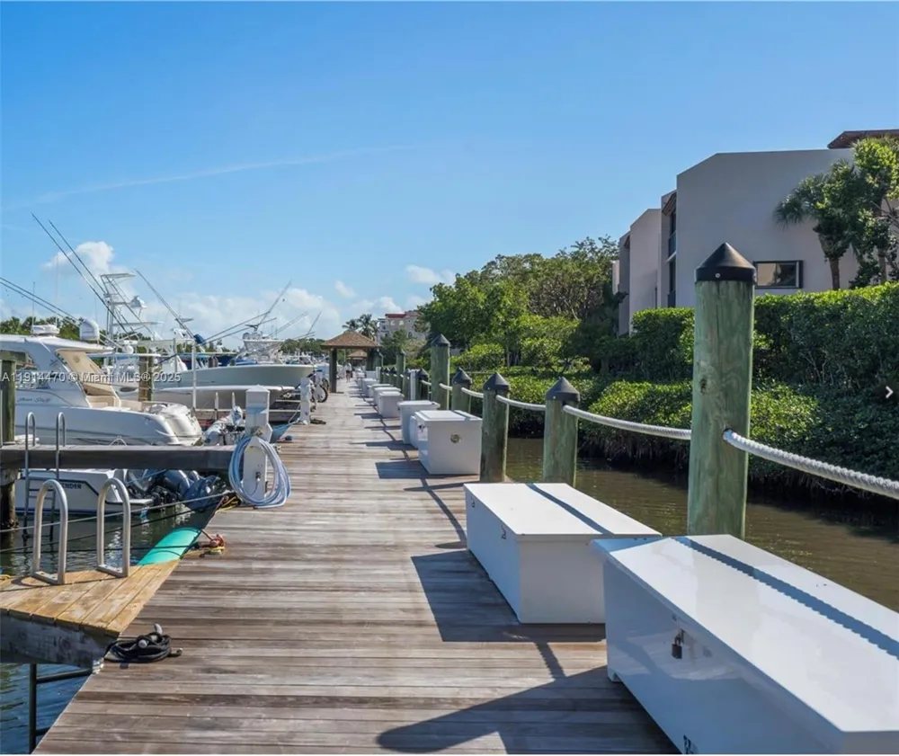 6200 SW 152nd St #34 Palmetto Bay, FL 33157