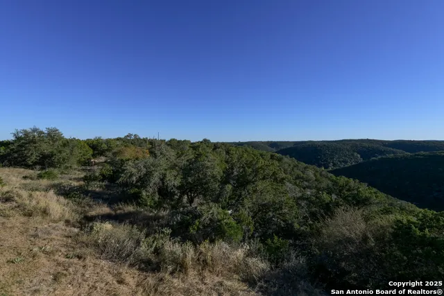 929 Upper Loma Verde Rd LT 95A 10 Acres Medina, TX 78055