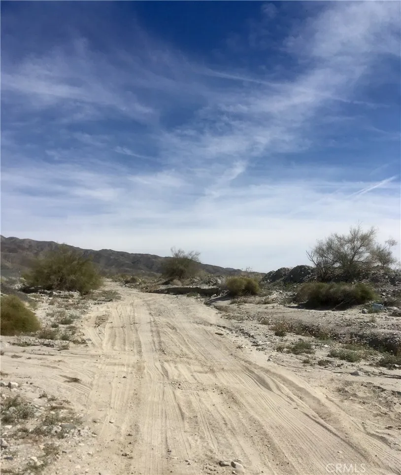 707240 Fargo Canyon Road Coachella, CA 92203