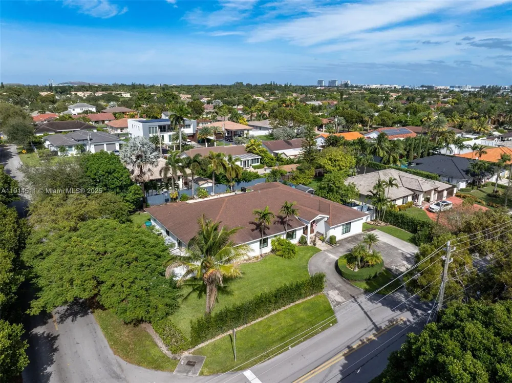 10195 NW 26th St Doral, FL 33172