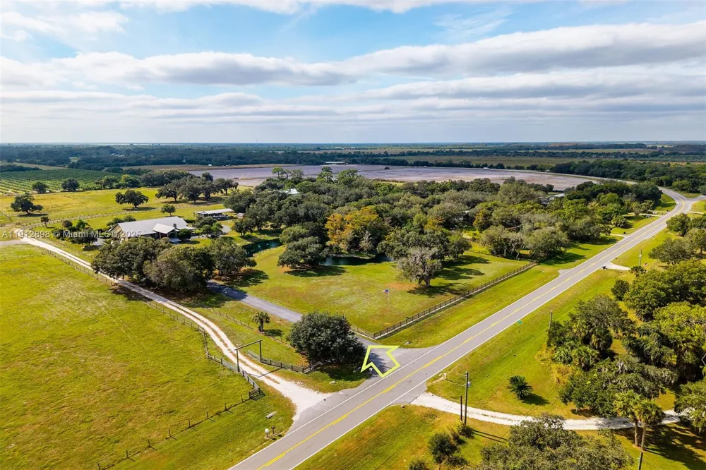 5675 County Road 78 La Belle, FL 33935