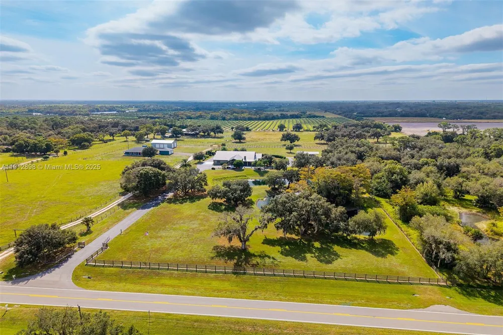 5675 County Road 78 La Belle, FL 33935