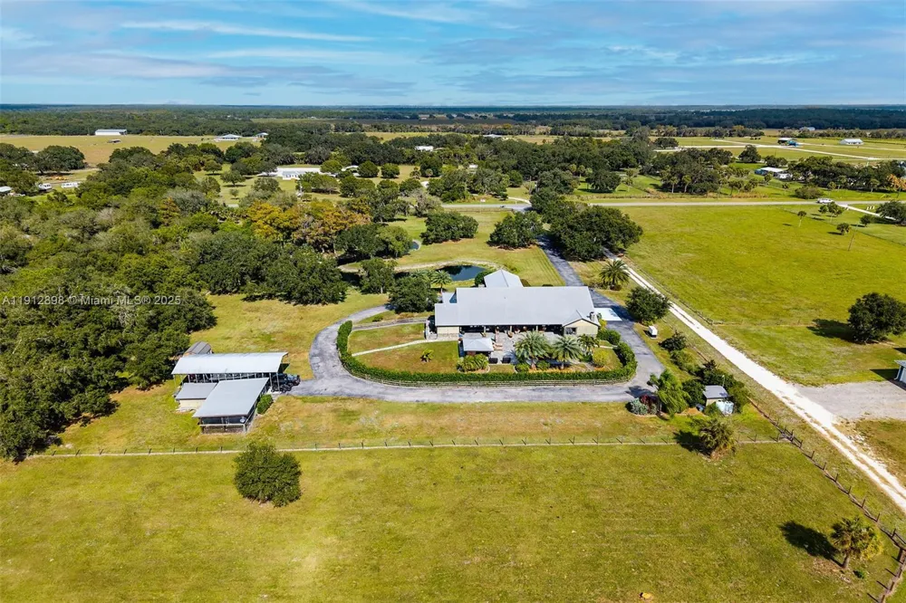 5675 County Road 78 La Belle, FL 33935