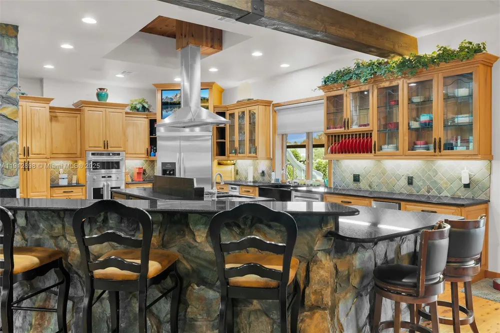 5675 County Road 78 La Belle, FL 33935