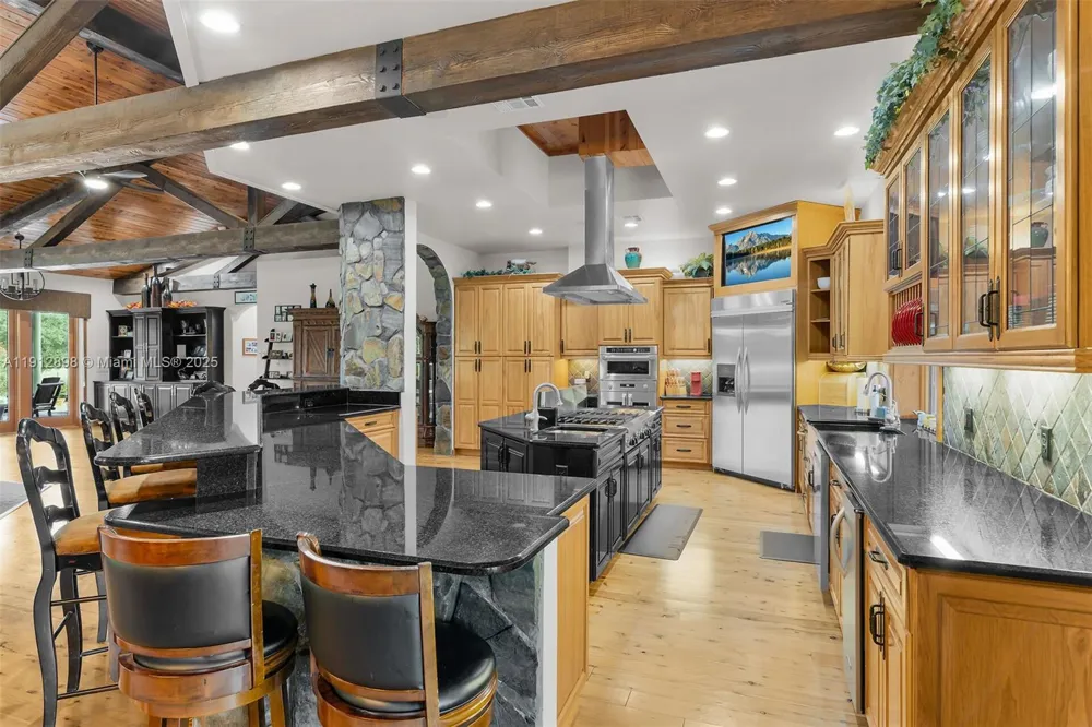 5675 County Road 78 La Belle, FL 33935