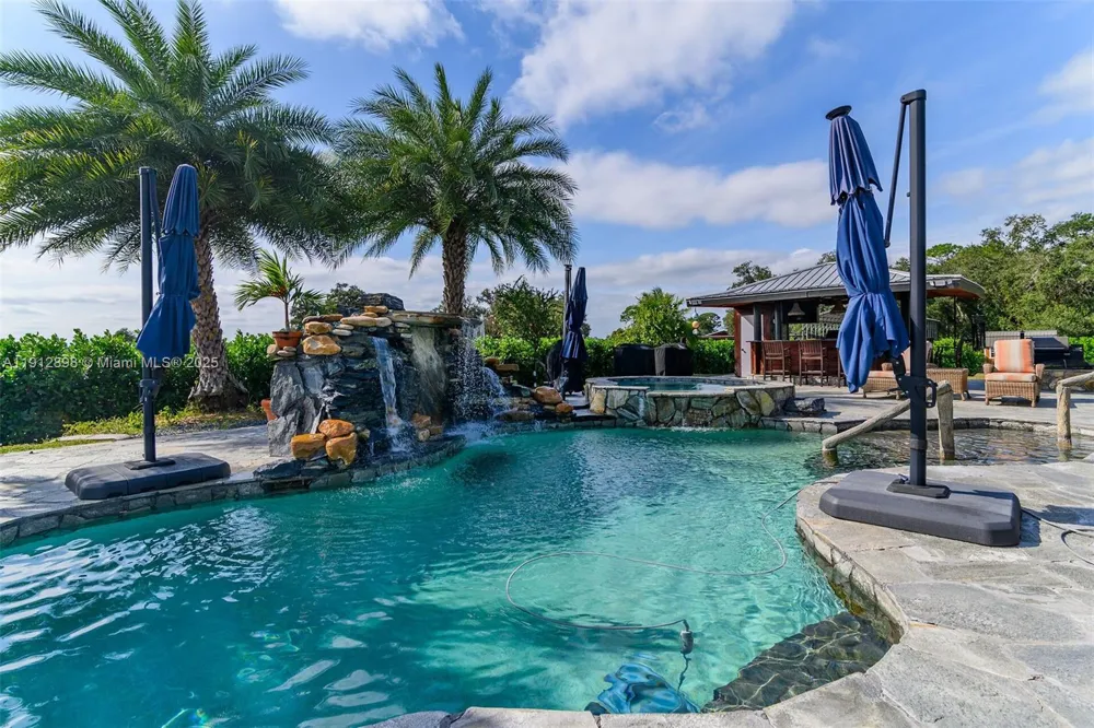 5675 County Road 78 La Belle, FL 33935