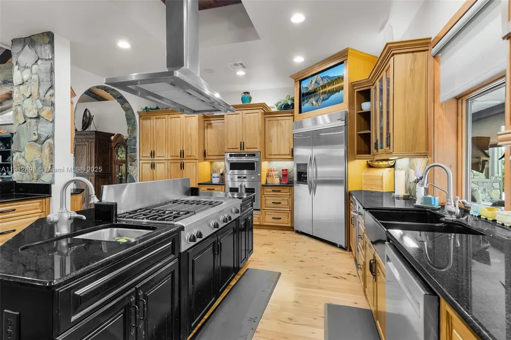 5675 County Road 78 La Belle, FL 33935