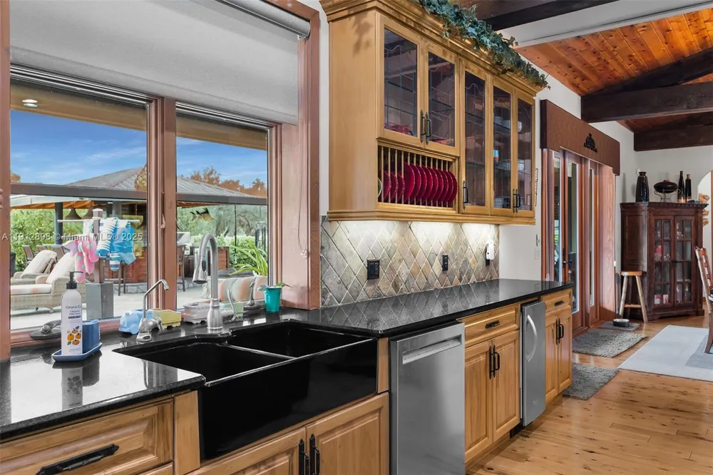 5675 County Road 78 La Belle, FL 33935