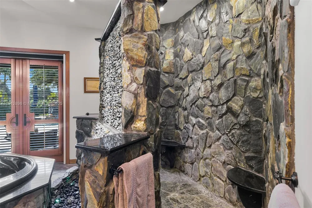 5675 County Road 78 La Belle, FL 33935