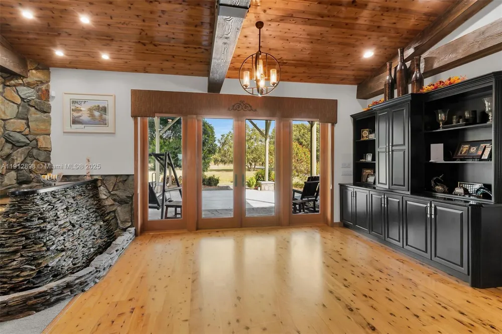 5675 County Road 78 La Belle, FL 33935