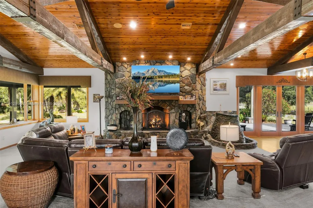 5675 County Road 78 La Belle, FL 33935