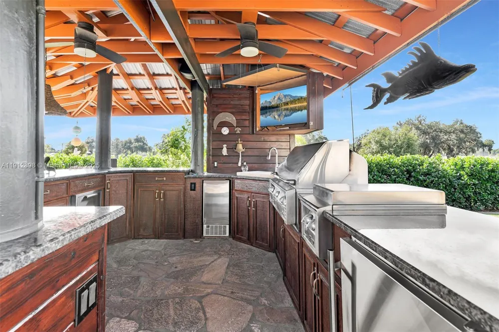 5675 County Road 78 La Belle, FL 33935