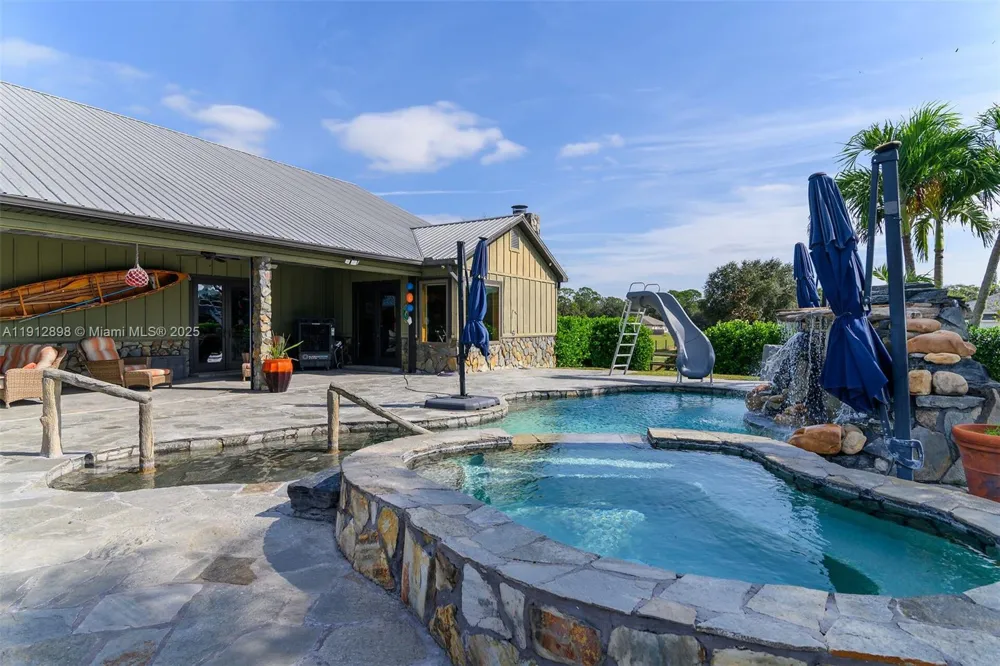 5675 County Road 78 La Belle, FL 33935