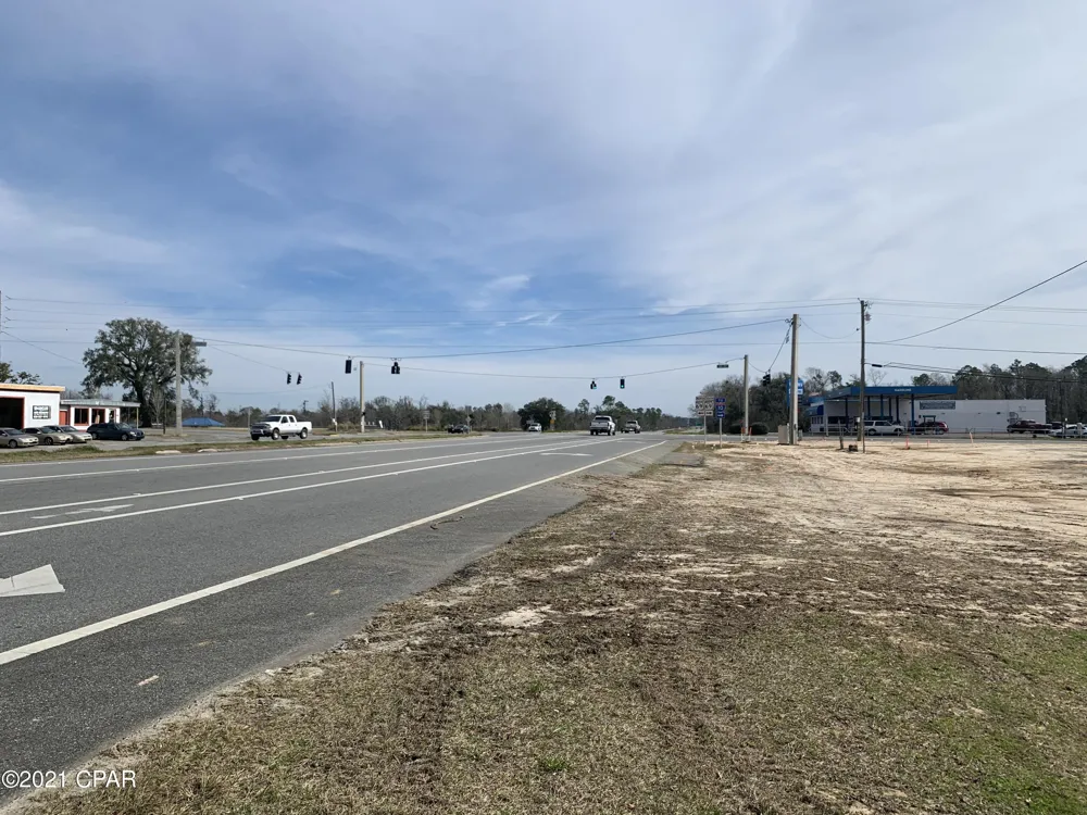 Hwy 90 Grand Ridge, FL 32442