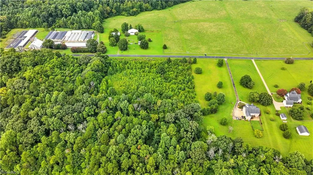 5424 Wild Turkey Road Whitsett, NC 27377
