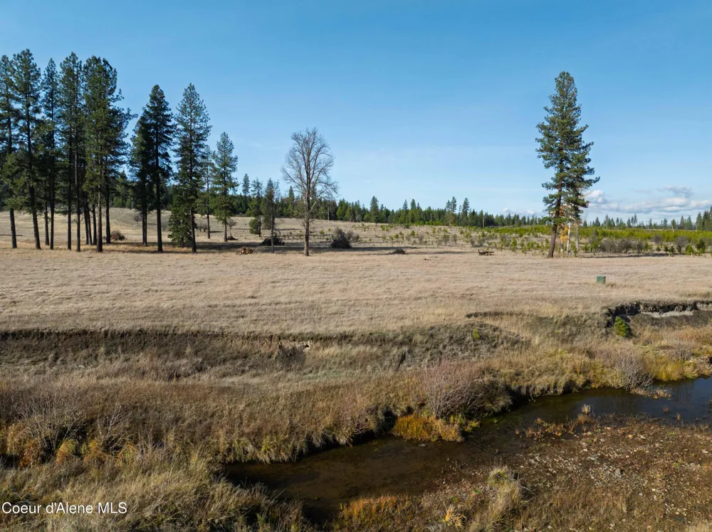 109 Liberty Lane Santa, ID 83866