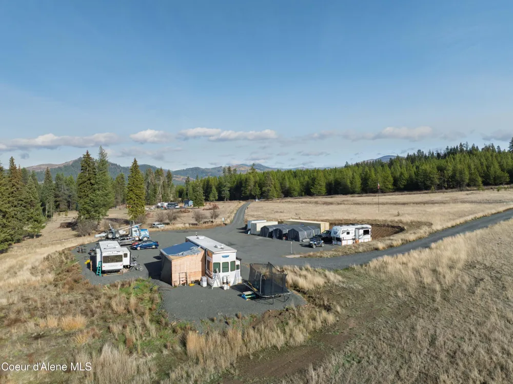 109 Liberty Lane Santa, ID 83866