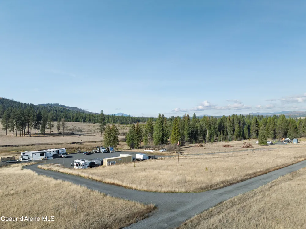 109 Liberty Lane Santa, ID 83866