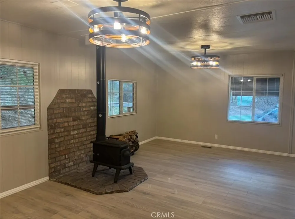 18266 Caliente Creek Road Caliente, CA 93518