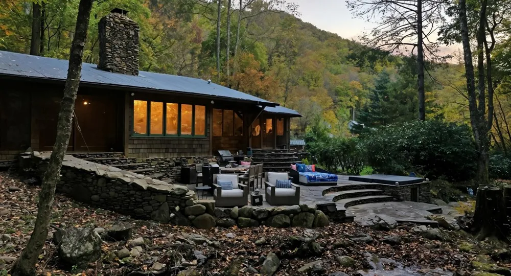 TATE CITY RD Hayesville, NC 28904