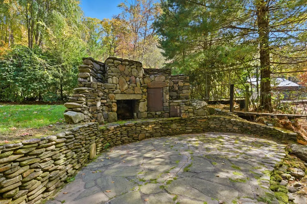 TATE CITY RD Hayesville, NC 28904