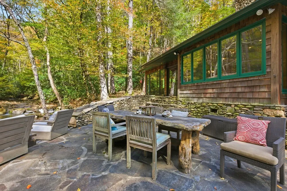 TATE CITY RD Hayesville, NC 28904