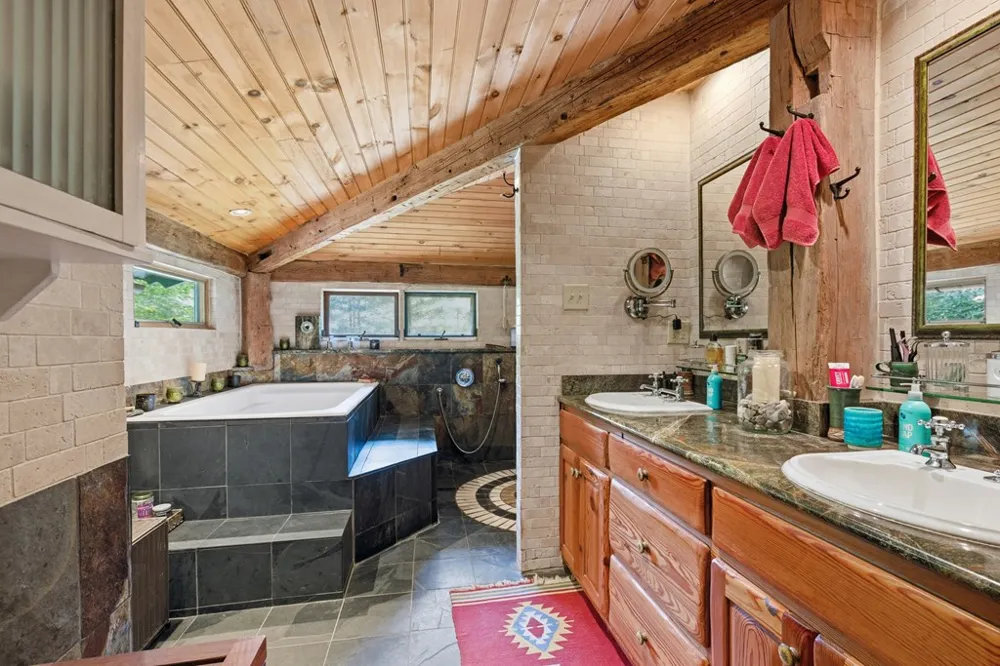 TATE CITY RD Hayesville, NC 28904