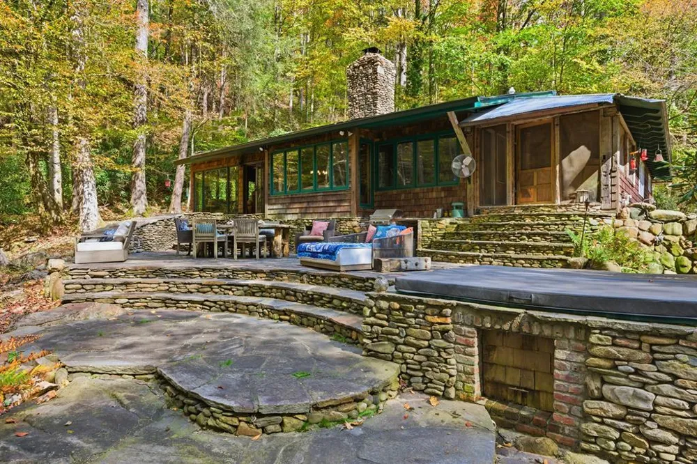 TATE CITY RD Hayesville, NC 28904