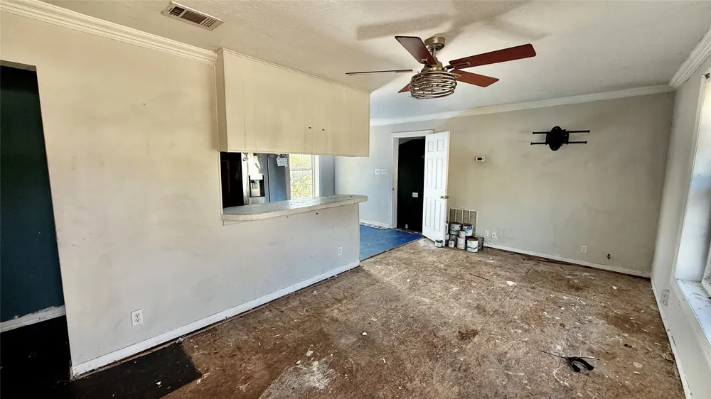 113 Adolphus Avenue Lake Dallas, TX 75065