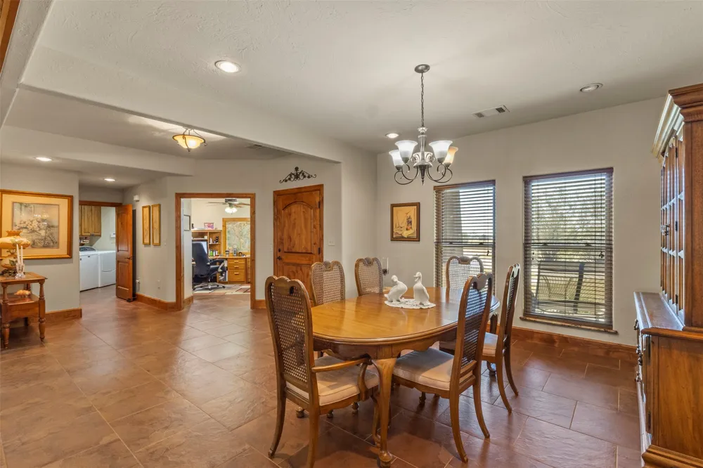168 Texoma Bluffs Circle Gordonville, TX 76245