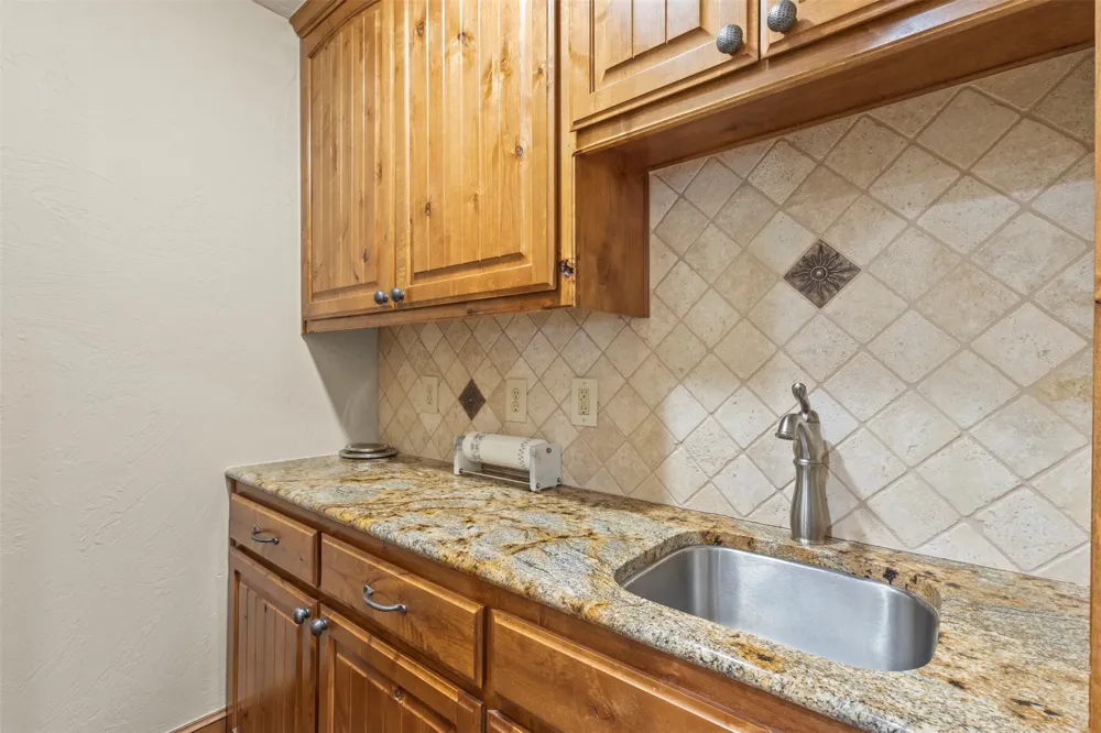 168 Texoma Bluffs Circle Gordonville, TX 76245