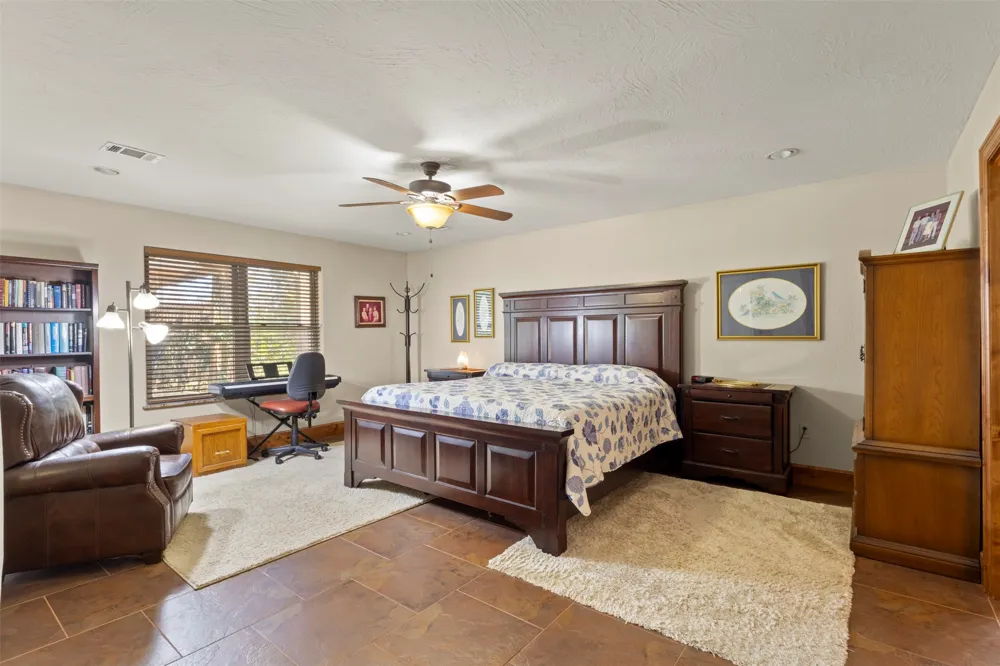 168 Texoma Bluffs Circle Gordonville, TX 76245