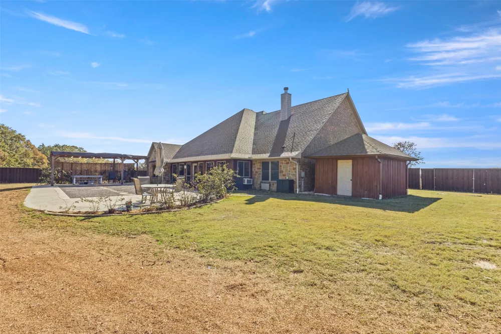 168 Texoma Bluffs Circle Gordonville, TX 76245