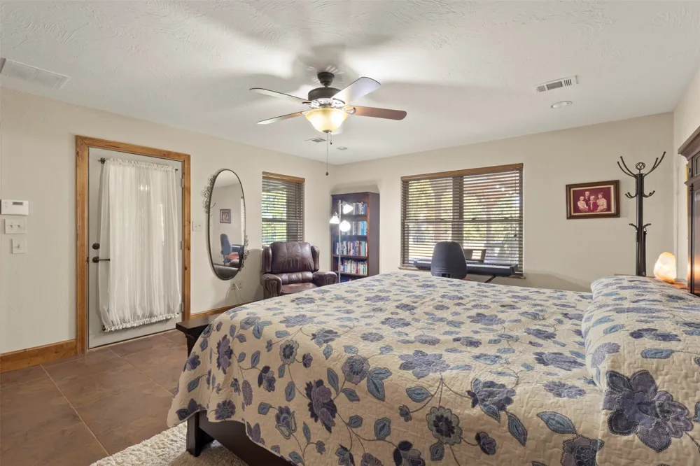 168 Texoma Bluffs Circle Gordonville, TX 76245