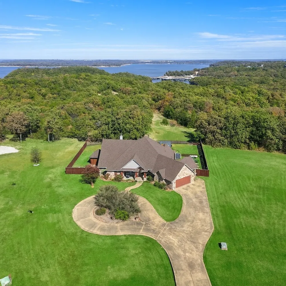 168 Texoma Bluffs Circle Gordonville, TX 76245
