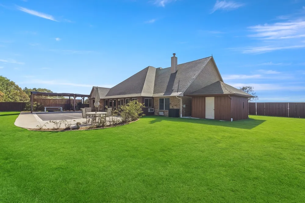 168 Texoma Bluffs Circle Gordonville, TX 76245