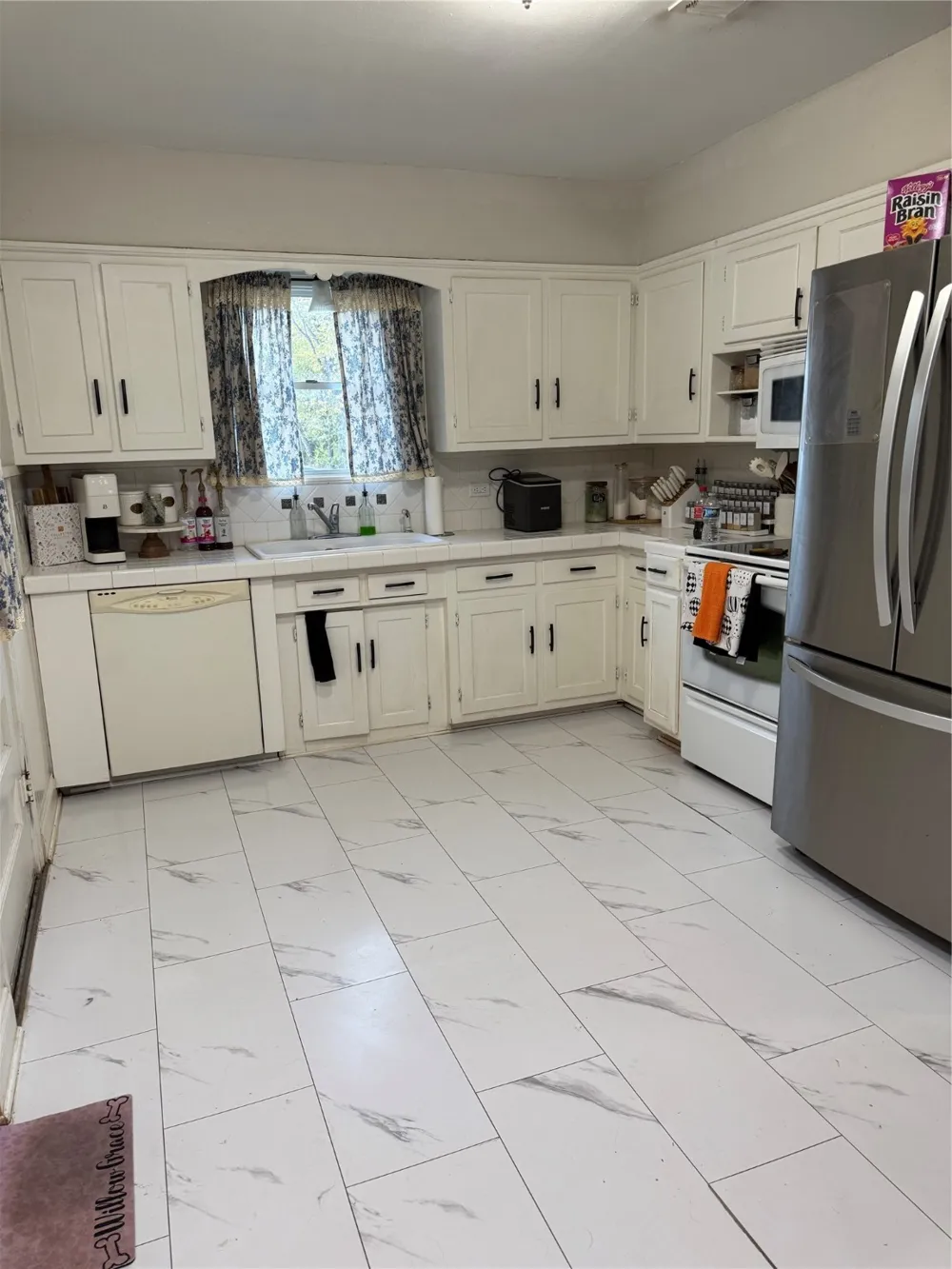 1107 W Cedar St Coleman, TX 76834