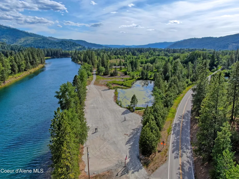 18320 S Highway 3 Cataldo, ID 83810