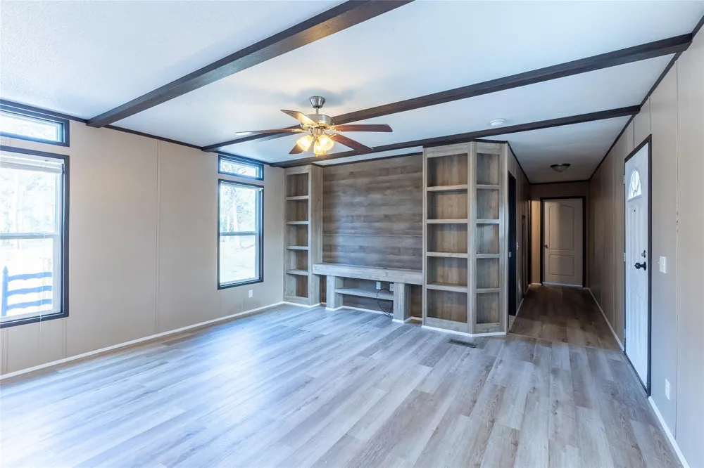 5725 Private Road 2075 Centerville, TX 75833