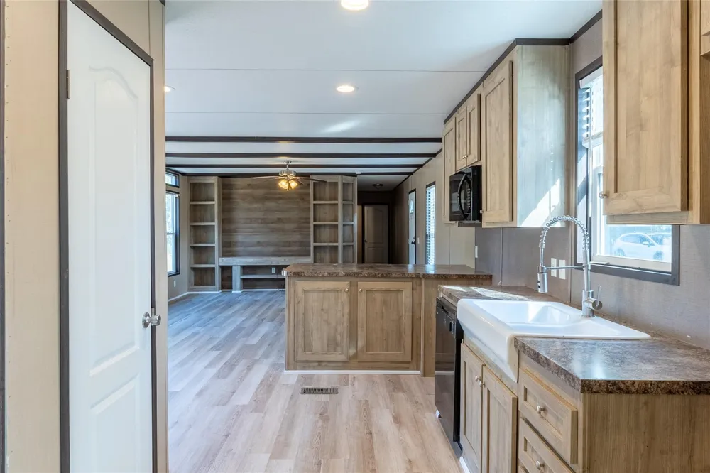 5725 Private Road 2075 Centerville, TX 75833